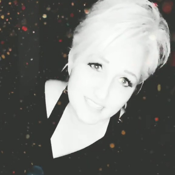 Meet your Posher, Crash - Picture 11 of 17